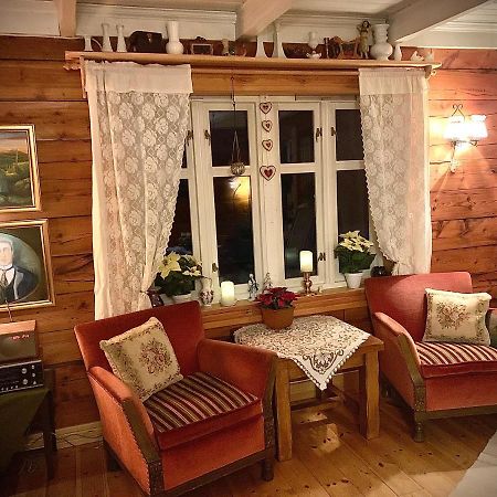 הוילה 100 Years Old Norwegian Log House In טרומסה מראה חיצוני תמונה